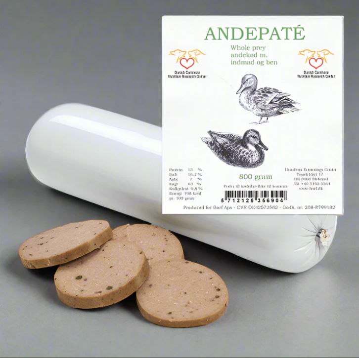 Andapaté m/ innmat og beinum - 800gr