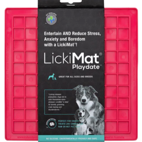 LickiMat Classic Playdate